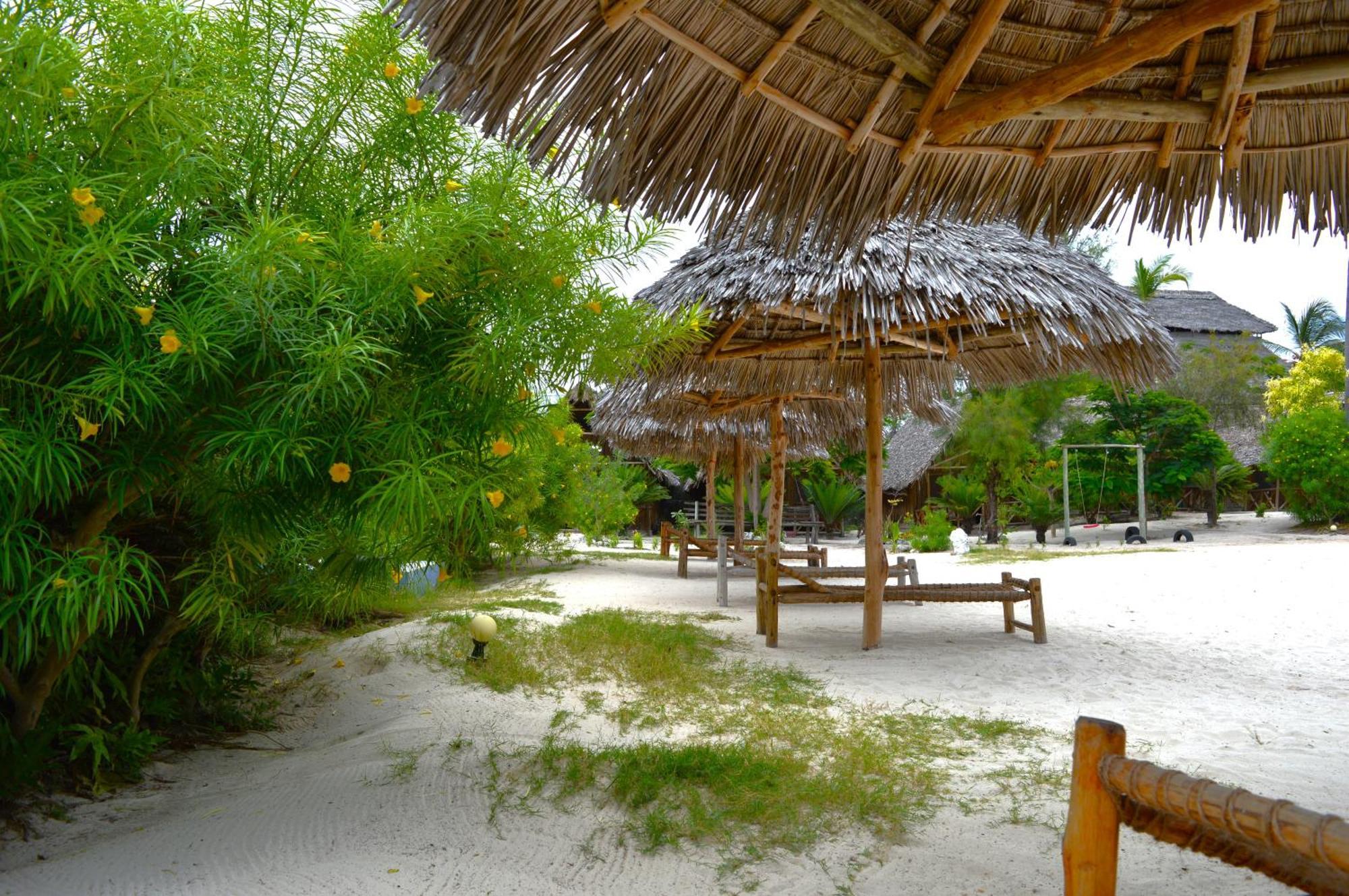 New Jambo Bungalows ปาเยอ ภายนอก รูปภาพ